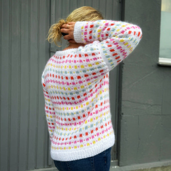 TUTTI-FRUTTI SWEATER - Norsk oppskrift